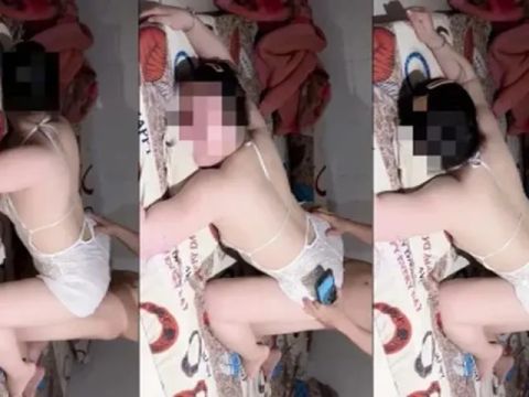 Vợ múp mông to da trắng mới doggy mà em rên muốn xuất luôn
